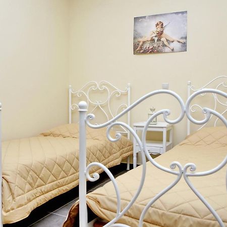 Provenzo And Meliti Villas Lurdáta Kültér fotó